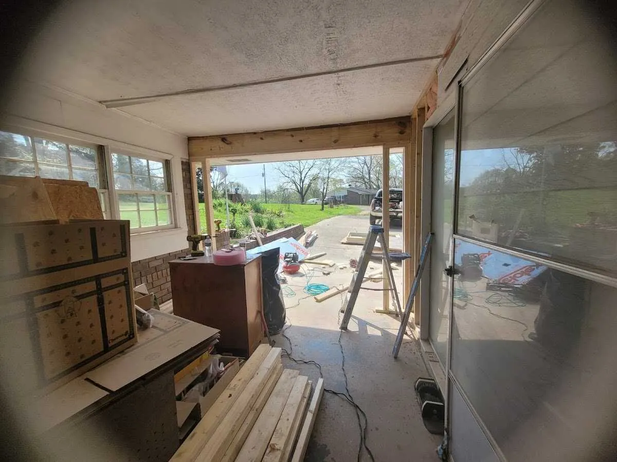 Air movers and dehumidifier for Water Mitigation Services in Woodlake